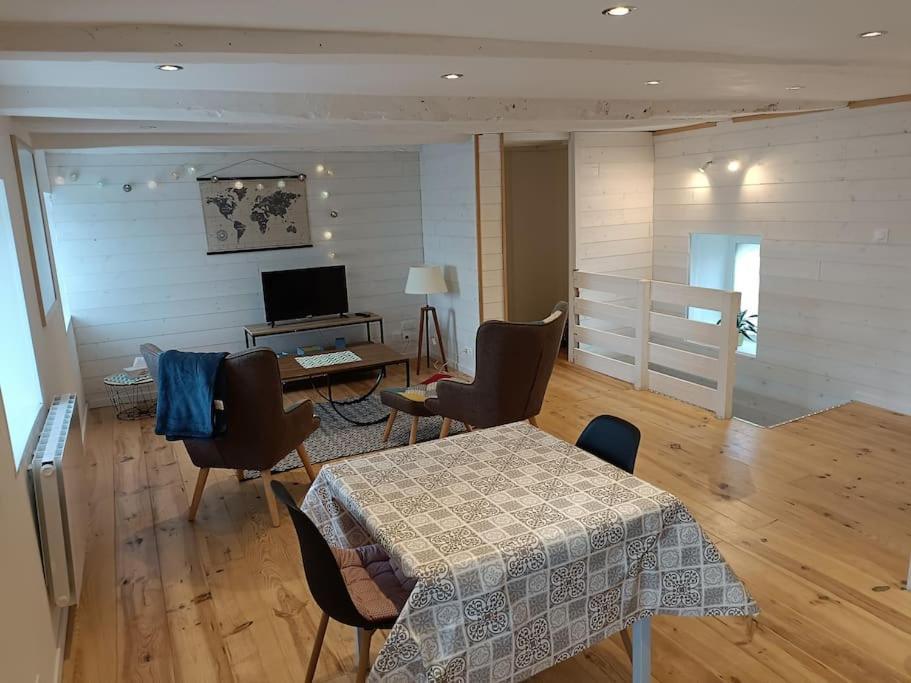 Appartement T2 Entre Quimper Et Concarneau, Proche Gare. à Rosporden Extérieur photo
